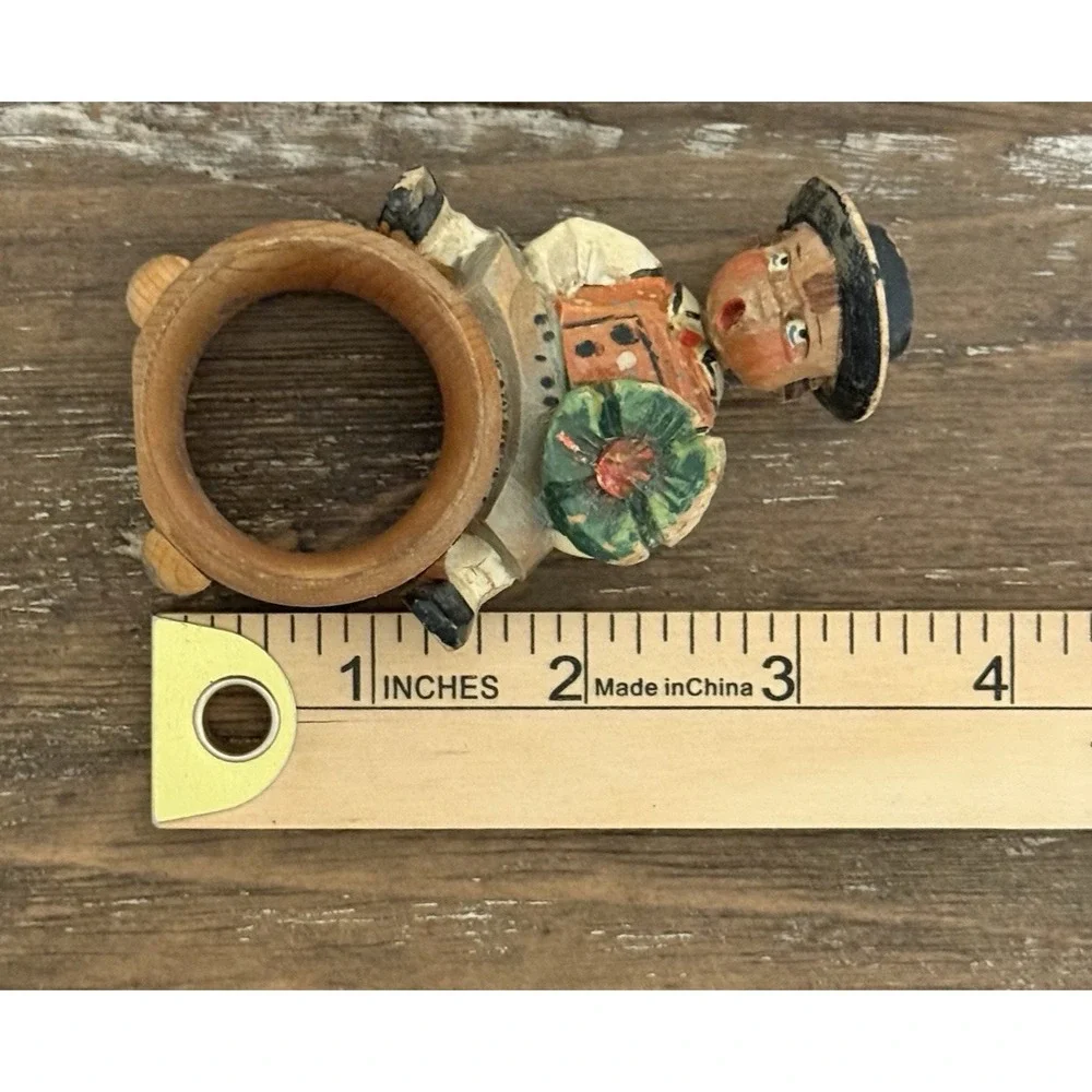VTG Italy ANRI? Folk Art Wood Carved Napkin Ring + Figurine Mid Century Read